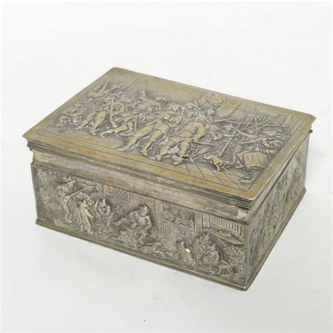 silver metal box with soilders and rembrandt made in england|Metal Box Rembrandt .